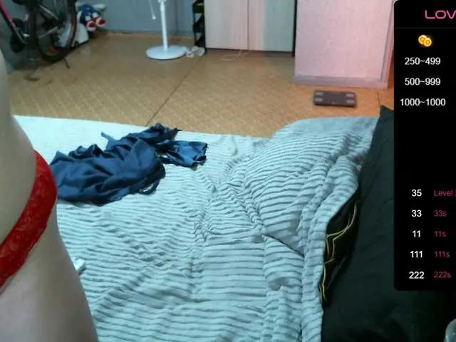 --ALEKSA- on BongaCams 