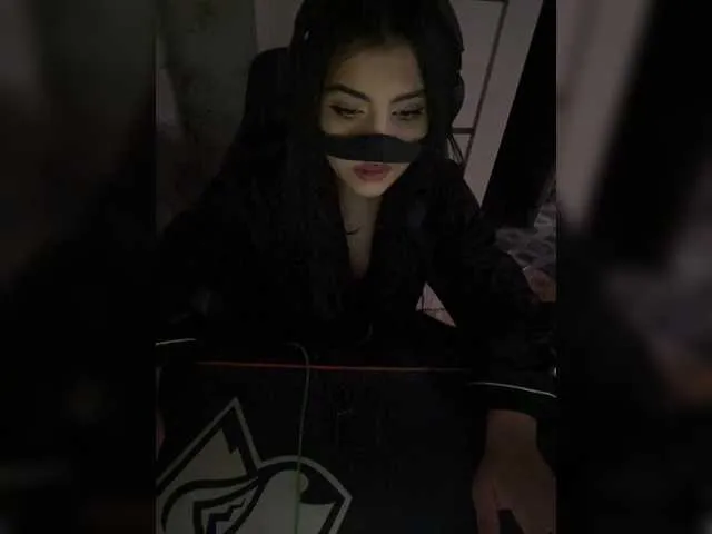 aloeloea on BongaCams