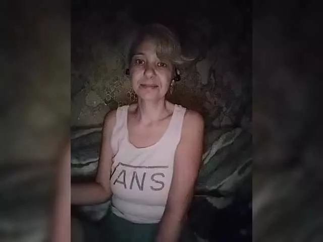 AsyaLorna on BongaCams 