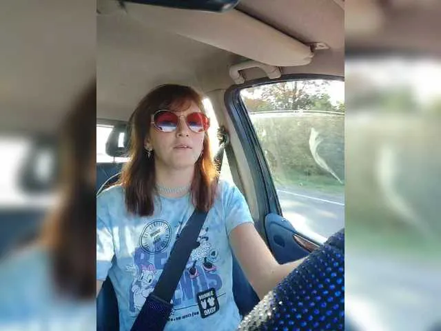BADmoms on BongaCams