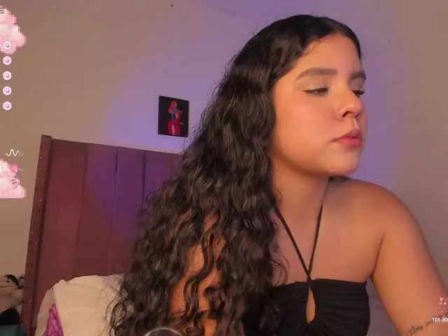 BellaXtar on BongaCams 