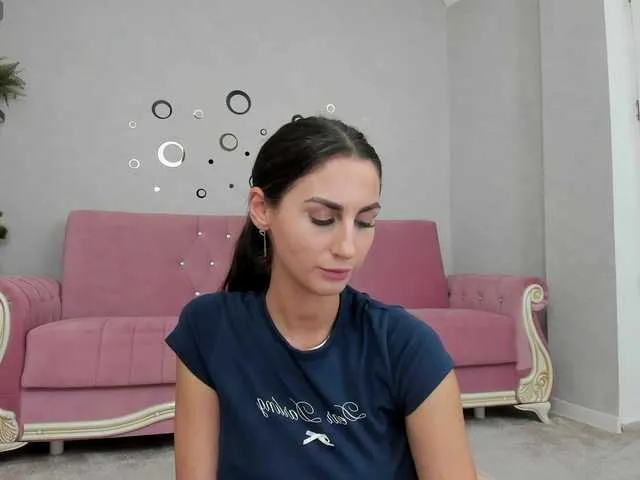 belovedkhlloe on BongaCams