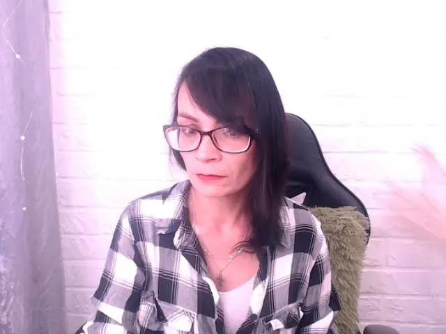 DarkOpiumX on BongaCams