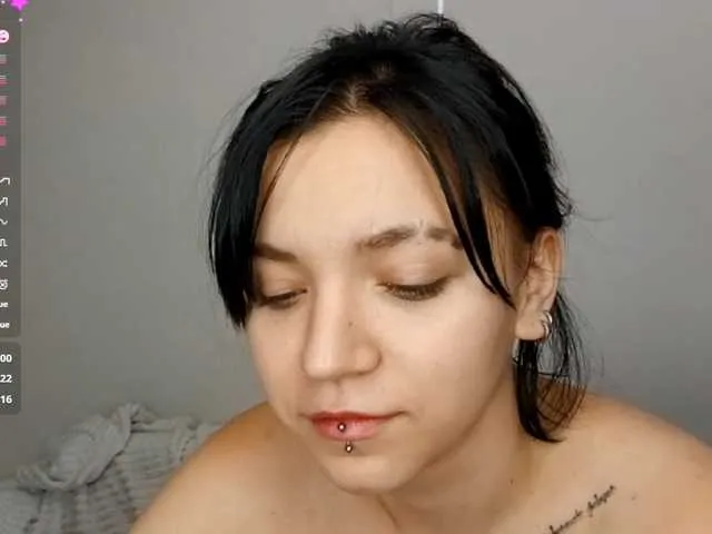 EleanorBaker — Freechat on BongaCams