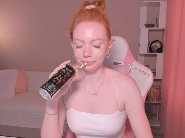 Foxxii on BongaCams 