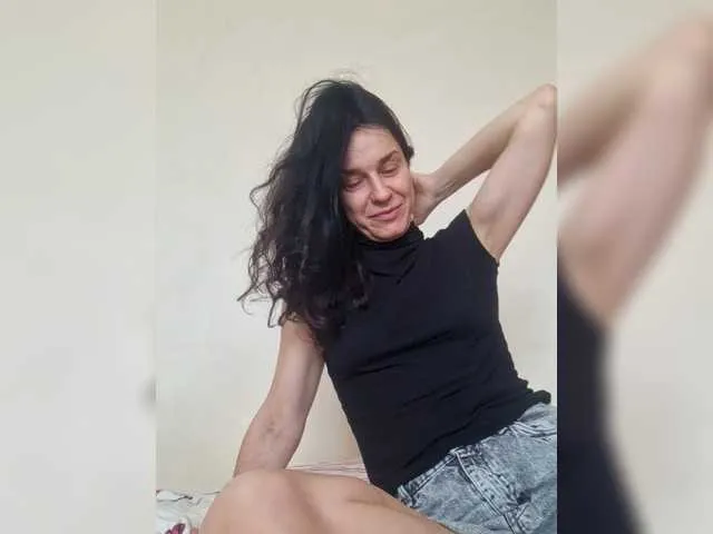 helenakisss on BongaCams 