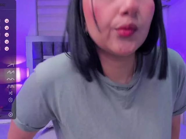 IrisEvans on BongaCams 