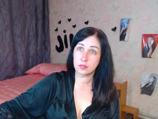 JillStevens on BongaCams