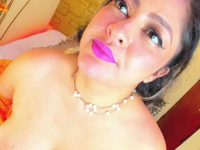 JuliaHaye — I love caresses, I love starting sex with a blowjob, it excites me terribly. I know how to take a member in my mouth quite deep, I love oral sex, spank  my ass and of course vibrations in my pussy for a good fuck that makes me wet your mouth and give...