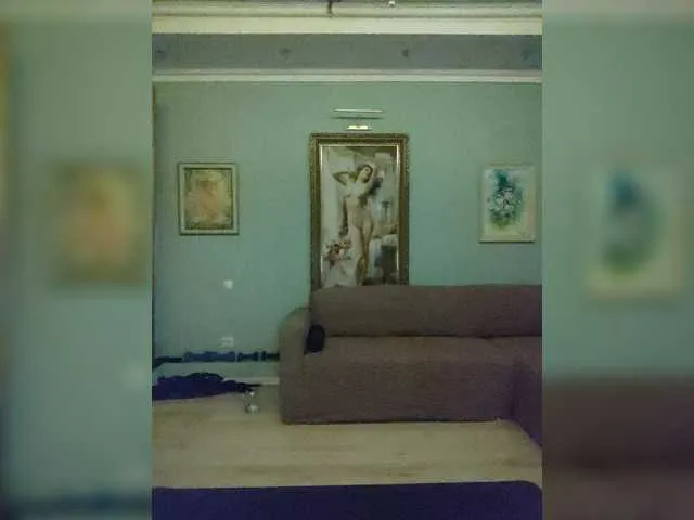 Katriona — Intelligence,sexy bodies