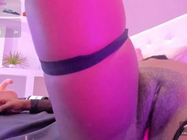 KendraChavezz1 —  What turns me on? Mmm... So many things. I get so wet when I know you're watching me, craving me, stroking yourself to my moans. 