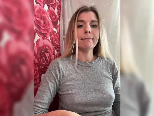 KotiMrrr — When I am treated with care)
Your intelligence, kindness,
your activity, your sense of humor and your generosity) loyalty only for me!