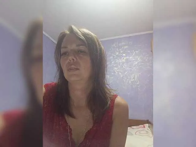 ladibug on BongaCams