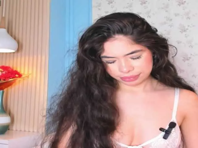 LeiaStone — I love cares and make me feel very good to explore my body slowly and tell me how to masturbate me 
