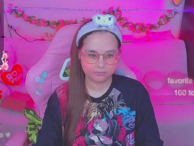 LittleKitsune on BongaCams 