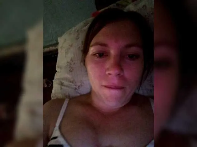 Lola32 — Freechat on BongaCams