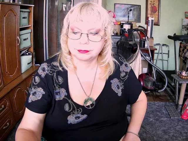 LOLA88888 on BongaCams 