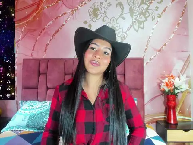 luna-maisonn on BongaCams