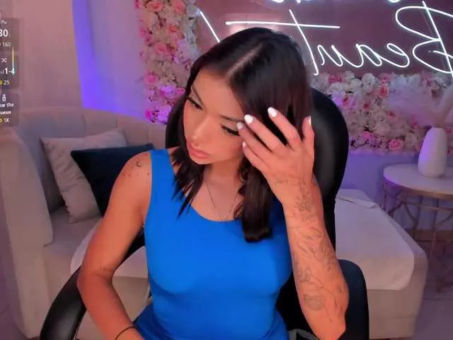 MaraRicci on BongaCams 