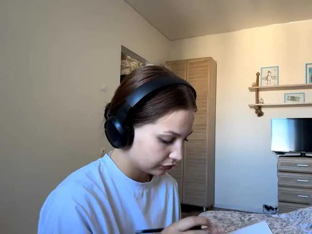 MaximaWoodworth — Freechat on BongaCams