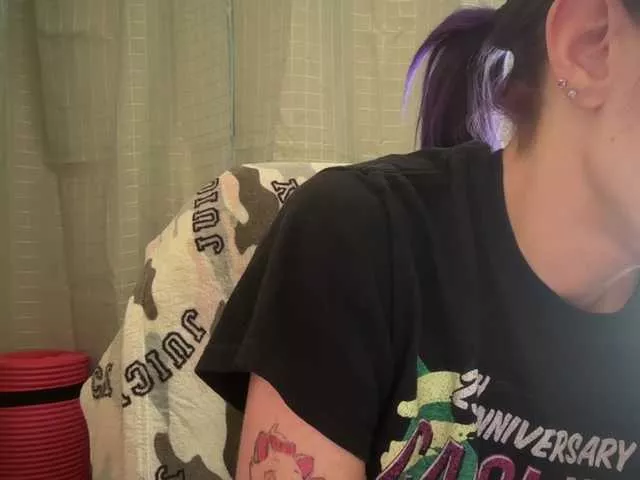 mermaidlexi on BongaCams 