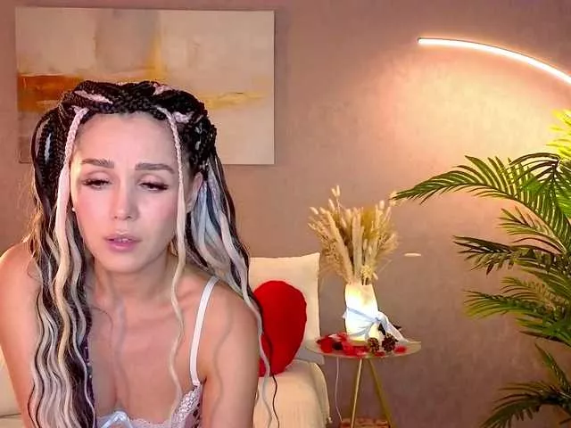 MiamiMur on BongaCams 