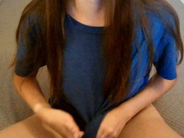 mikkirsan1 on BongaCams 