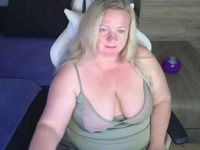 Natalli888 on BongaCams 