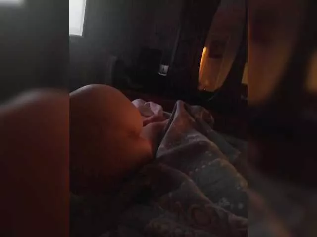 P-a-n-t-h-e-r on BongaCams 