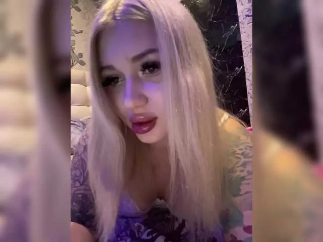 Pickmegirl69 on BongaCams