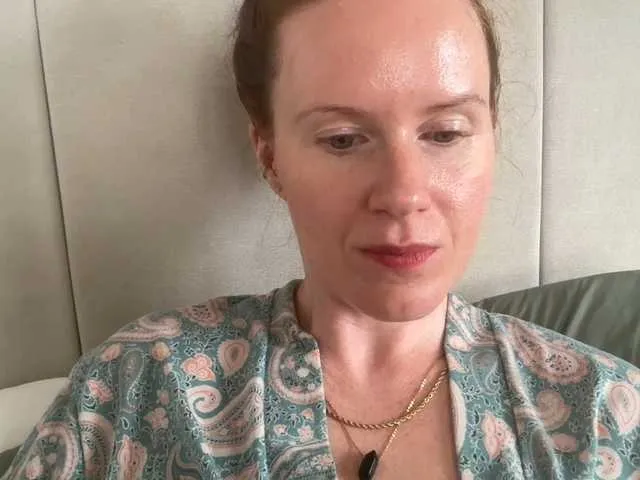 REDHEADROSIE — WHEN YOU SPOIL ME WITH TIPS MAKES MY PUSSY NICE AND WET.....