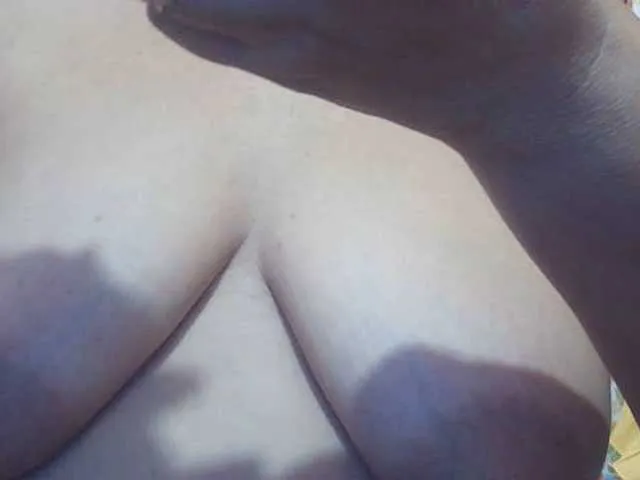 sexxyicee69 on BongaCams 
