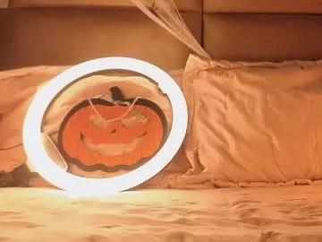 angelinepossy on Chaturbate