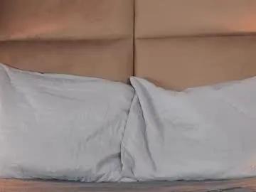 angelinepossy on Chaturbate