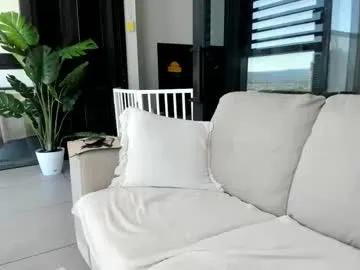 anna_royale on Chaturbate