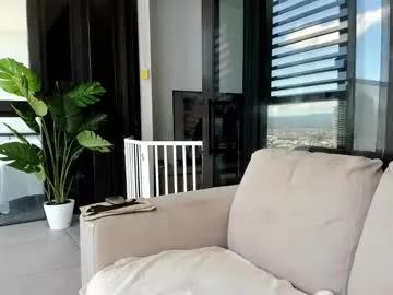 anna_royale on Chaturbate