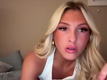 bellaxxklein — Your favorite innocent blonde girl  #18 #blonde #innocent #young #natural - Goal: New goal: Rub clit UNDER panties hehe.. ;) [187 tokens left]