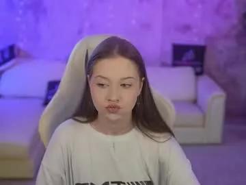 Freechat bright_diamonds_054 on Chaturbate