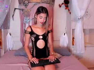 cayetanamiles on Chaturbate