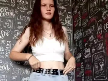 chandrakuzmin — Make me smile and air kiss for you #new #shy #18 #natural #teenHello there. My name is Emma. I am new here  [16 tokens remaining]