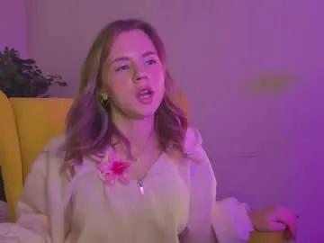 chantalglos — GOAL: Lets start with sweet outfit honey [25 tokens remaining] Welcome to my room! #shy #18 #cute #blonde #new