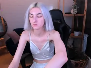 crystalluna__ — spank ass 10x HELLO. I am a sexy nymphYou will achieve nirvana thanks to me #smalltits #bigpussylips #18 #teen #blonde [60 tokens remaining]
