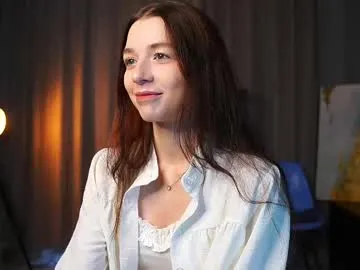 elbasypher — Hello i`m Elba, i`m #18 #teen #new #shy #natural   goal: Remove the shirt [333 tokens remaining]