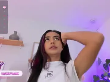 emilyy_bank — im a Good girl when u fill my holes with cum  High vibes  22-33-44-100 - Goal: Fingering Pussy & Domi in Clit #latina #petite #skinny #squirt #anal
