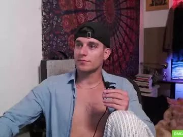 folleti7 on Chaturbate 