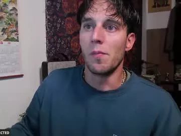 folleti7 on Chaturbate 