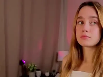 gwenbunn — GOAL: Slap ass in doggy pose [15 tokens remaining] I miss youGive me a thumbs up and you'll get control of the toy #new #teen #shy #18 #skinny