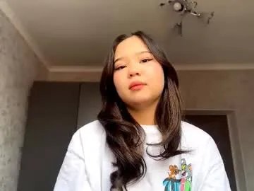 isascullark — Goal: Big smile /  My name is Selina, new experience to me, hope it turns out well. #asian #18 #teen #new #shy [0 tokens remaining]