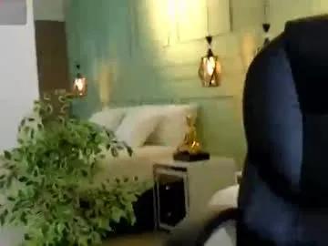 kataliina_18 on Chaturbate