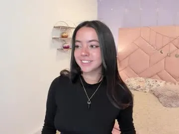 laraa_rous on Chaturbate 
